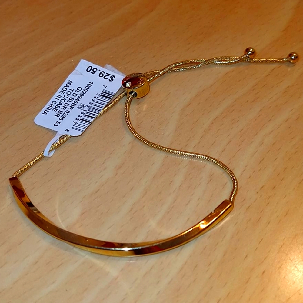 Elegant brancelet by Charter Club